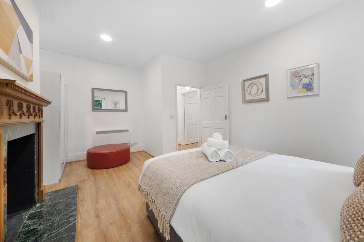 2 Bed Piccadilly Apartment 3 ลอนดอน ภายนอก รูปภาพ