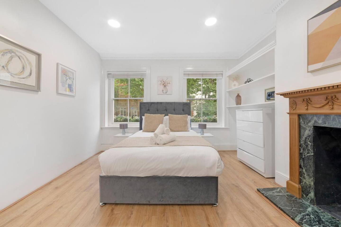 2 Bed Piccadilly Apartment 3 ลอนดอน ภายนอก รูปภาพ